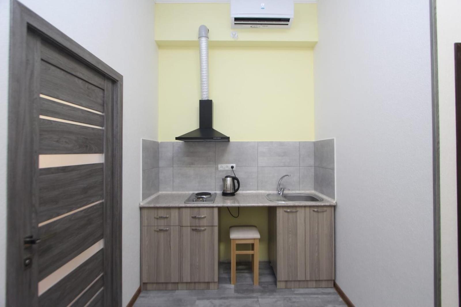 Modern Apartments And Tours Yerevan Bagian luar foto