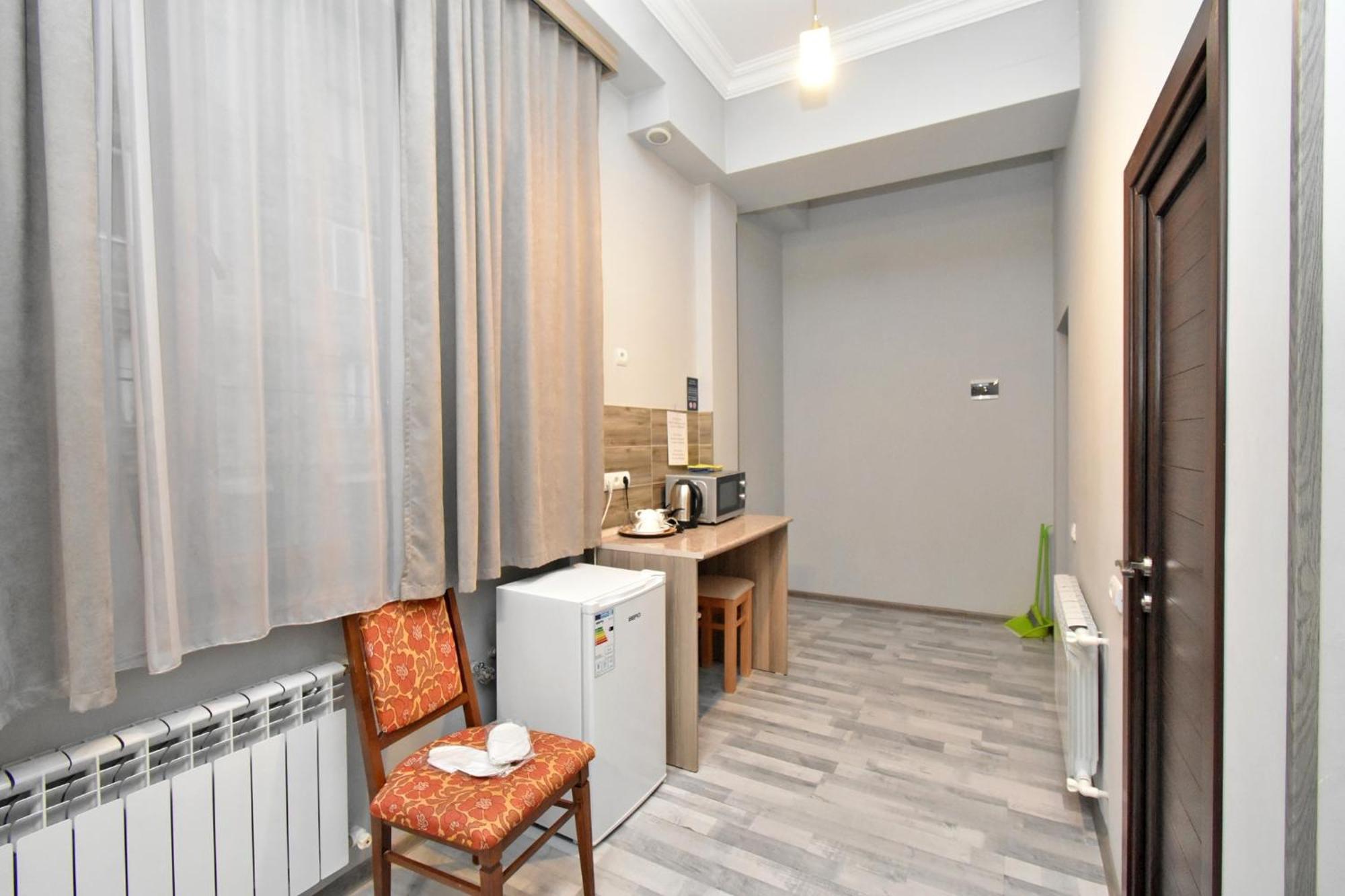 Modern Apartments And Tours Yerevan Bagian luar foto