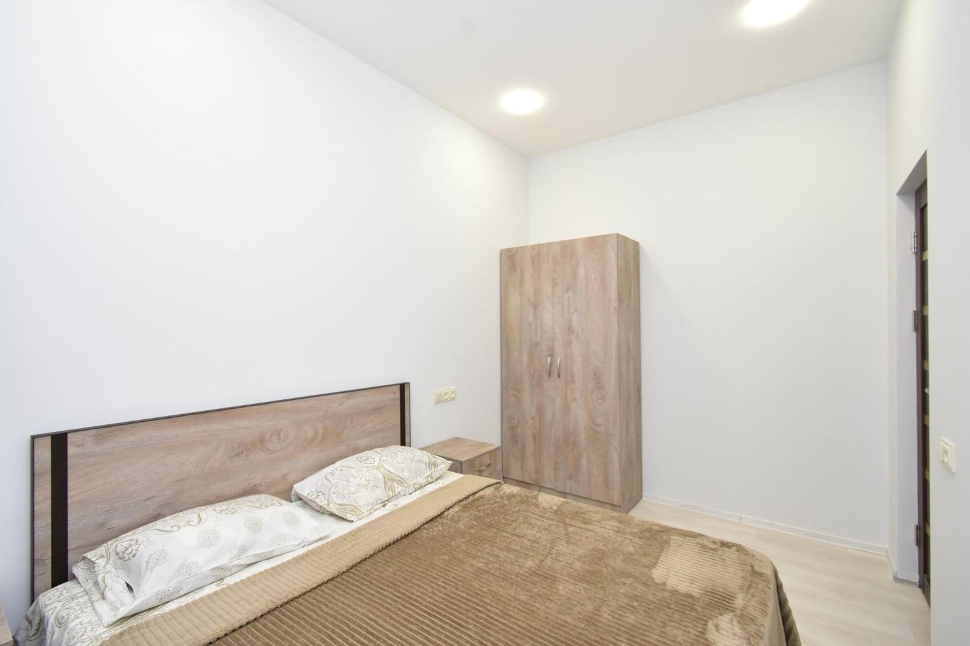 Modern Apartments And Tours Yerevan Bagian luar foto