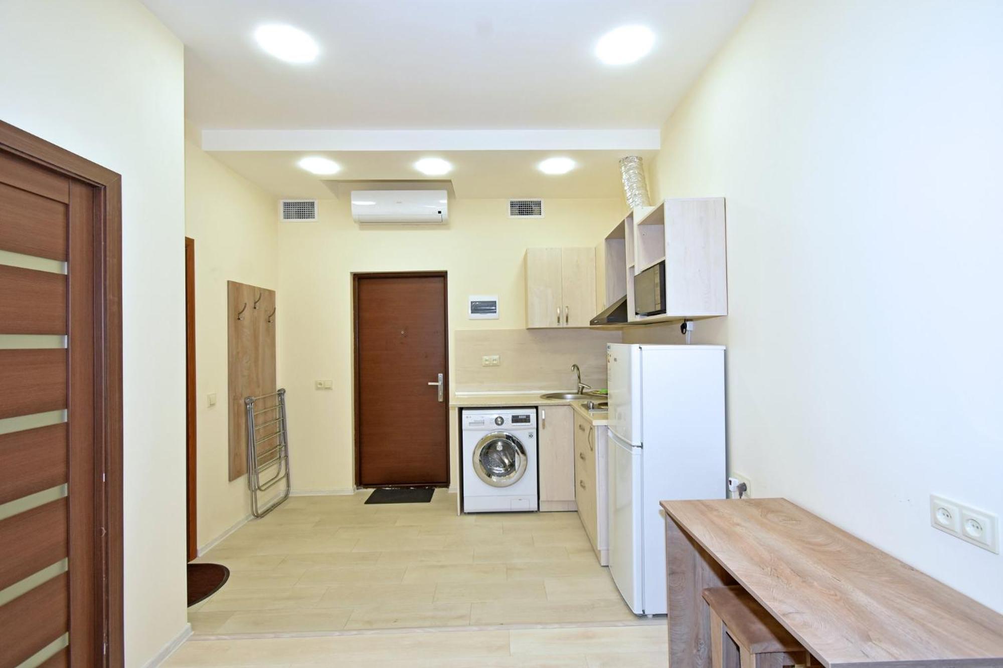 Modern Apartments And Tours Yerevan Bagian luar foto